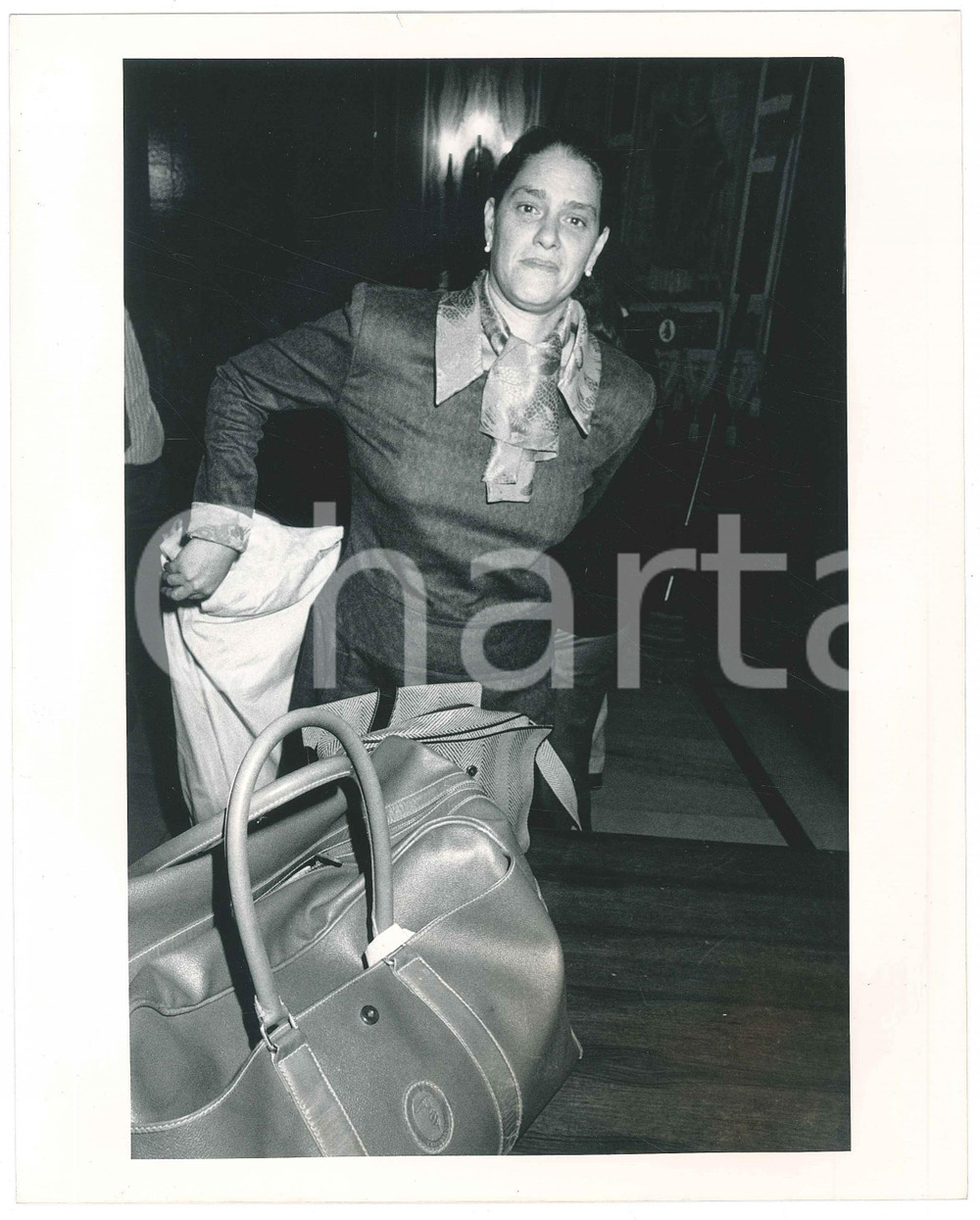Fotografia d epoca originale 1990 ca MILANO Ludina BARZINI Ritratto della giornalista  Foto 20x25 cm 1