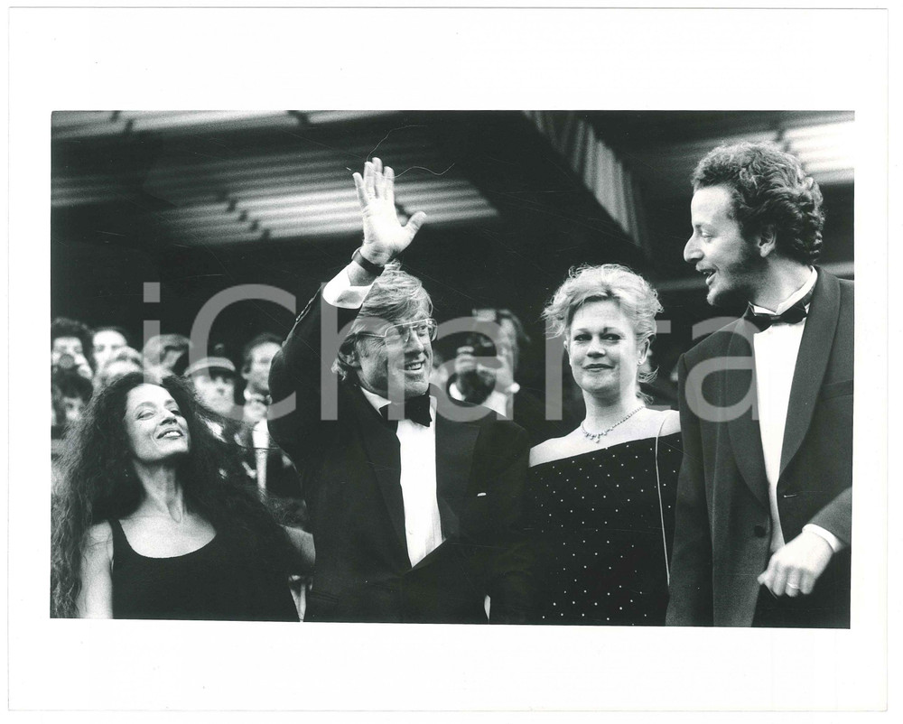 Fotografia d epoca originale 1988 CANNES Robert REDFORD Melanie GRIFFITH Sonia BRAGA Daniel STERN Foto 1