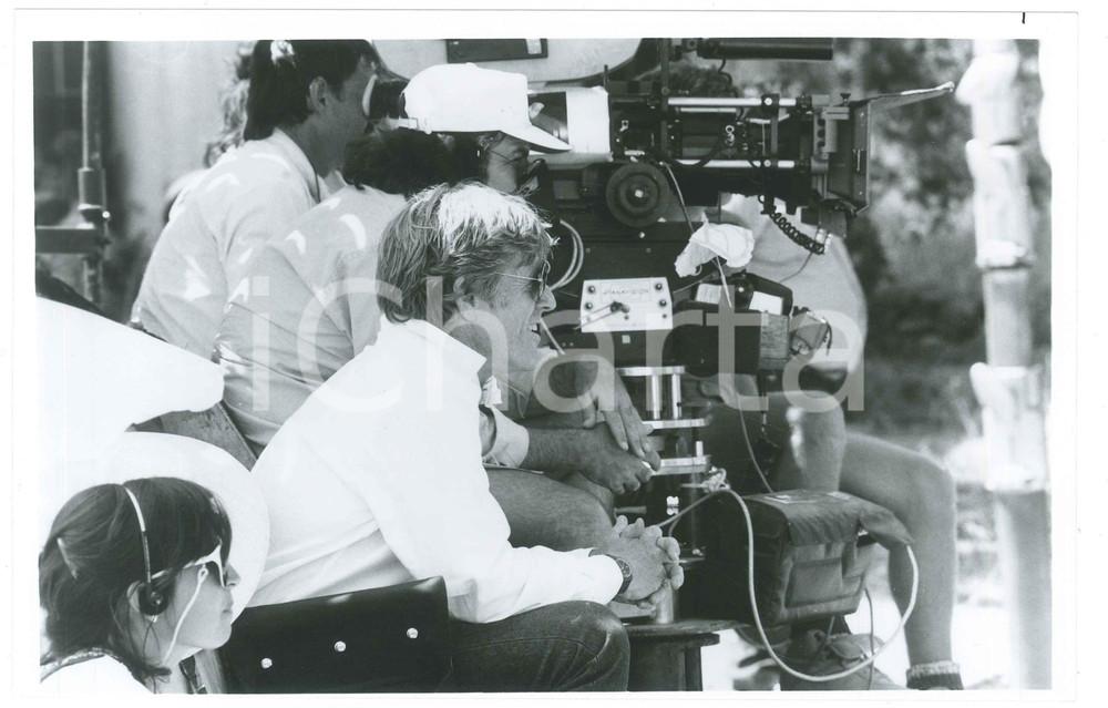 Fotografia d epoca originale 1988 CINEMA  MILAGRO BEANFIELD WAR Robert REDFORD sul set  Foto 25x16 cm 1