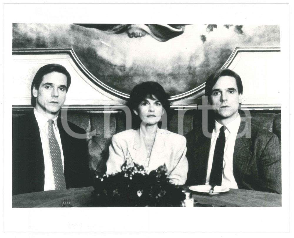 Materiale cinematografico d’epoca 1988 CINEMA  DEAD RINGERS Jeremy IRONS GeneviÃ¨ve BUJOLD Photo 25x20 cm 1