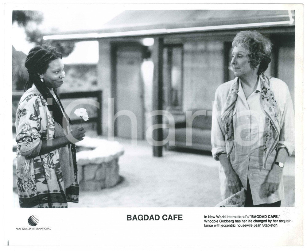 Materiale cinematografico d’epoca 1987 CINEMA Bagdad Cafe Whoopi GOLDBERG Jean STAPLETON Foto 25x20 cm 1 1