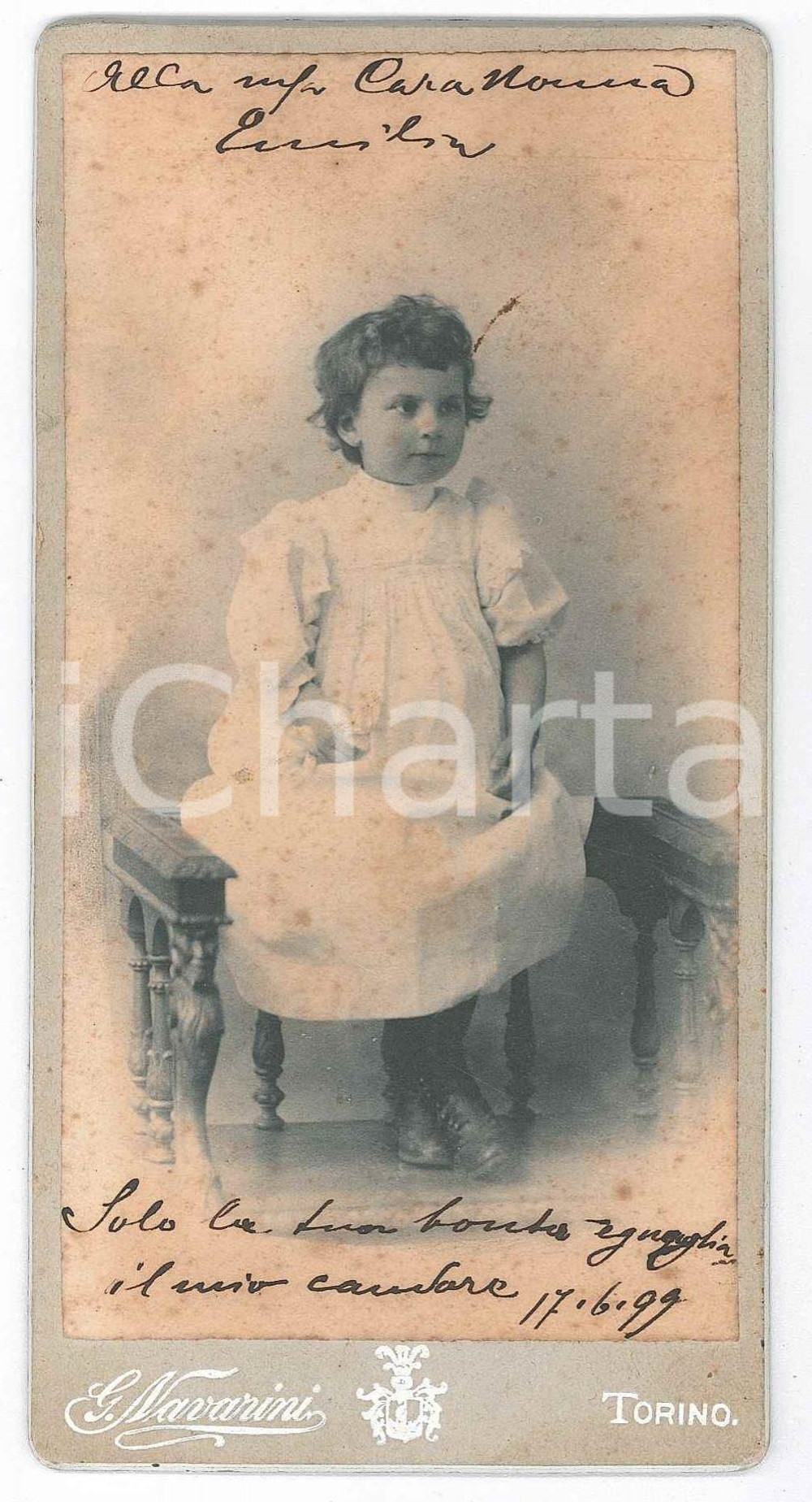 1899 TORINO Bambina seduta in abito bianco - Ritratto - Foto G. NAVARINI 8x15 cm