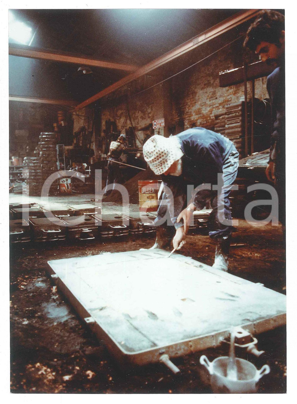 Fotografia d epoca originale 1990 ca ARTE ITALIA Scultore Jorio VIVARELLI al lavoro  Foto 13x18 cm 1