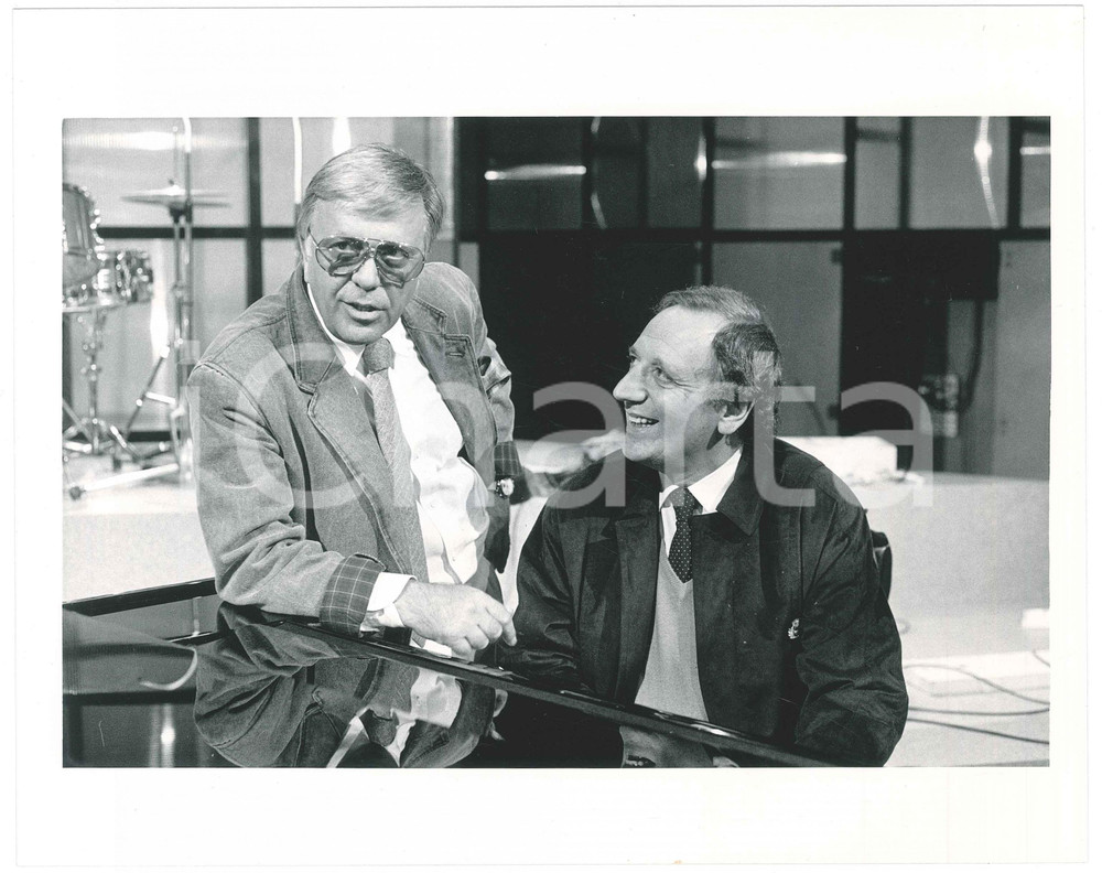 Fotografia d epoca originale 1987 RAI DUE Mezzogiorno é... Gianfranco FUNARI Dino SIANI Foto 25x20 4 1