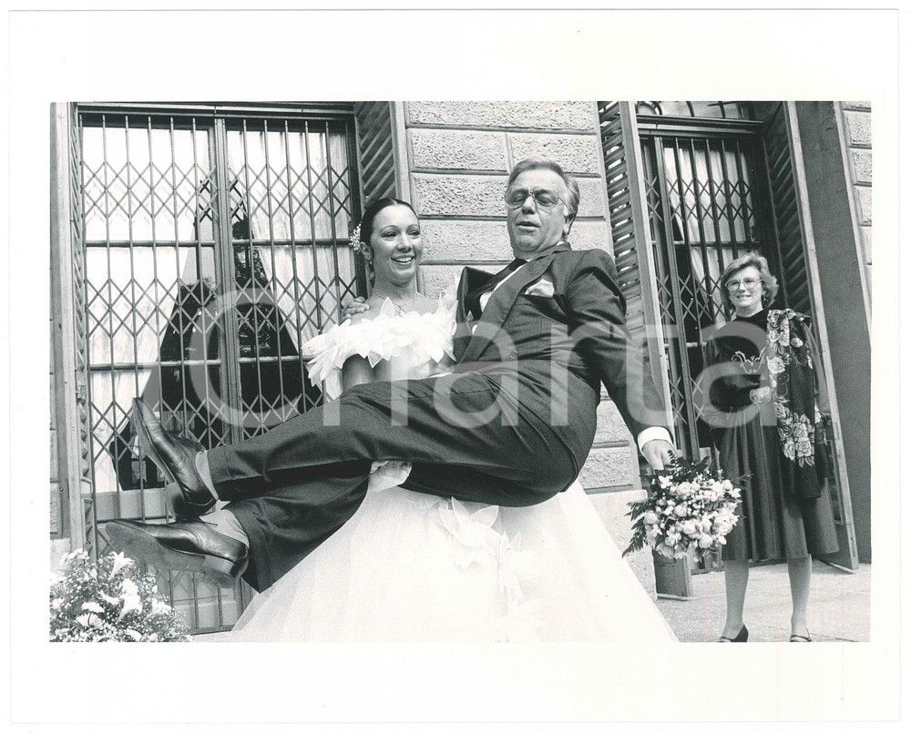 Fotografia d epoca originale 1987 MILANO Matrimonio Gianfranco FUNARI Rossana SEGHEZZI  Foto 25x20 cm 2 1
