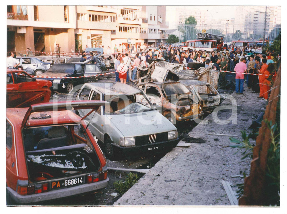 Fotografia d epoca originale 1992 PALERMO Strage di VIA D AMELIO Attentato a Paolo BORSELLINO Foto 20x15 cm 1