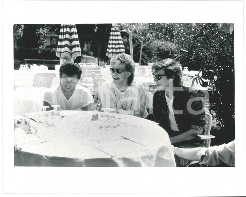 Fotografia d epoca originale 1985 ca ITALIA  MUSICA Band DURAN DURAN durante intervista  Foto 25x20 cm 1 1