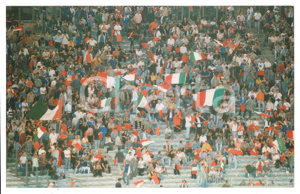 Fotografia d epoca originale 1997 ROMA Calcio ITALIA  INGHILTERRA 00 Tifosi italiani  Foto 20x12 cm 4 1