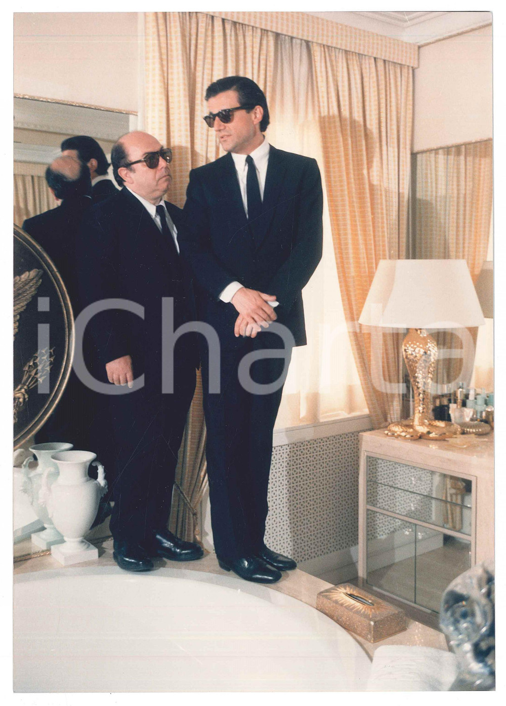Materiale cinematografico d’epoca 1987 BELLIFRESCHI Lino BANFI Christian DE SICA  Foto 18x25 cm 1
