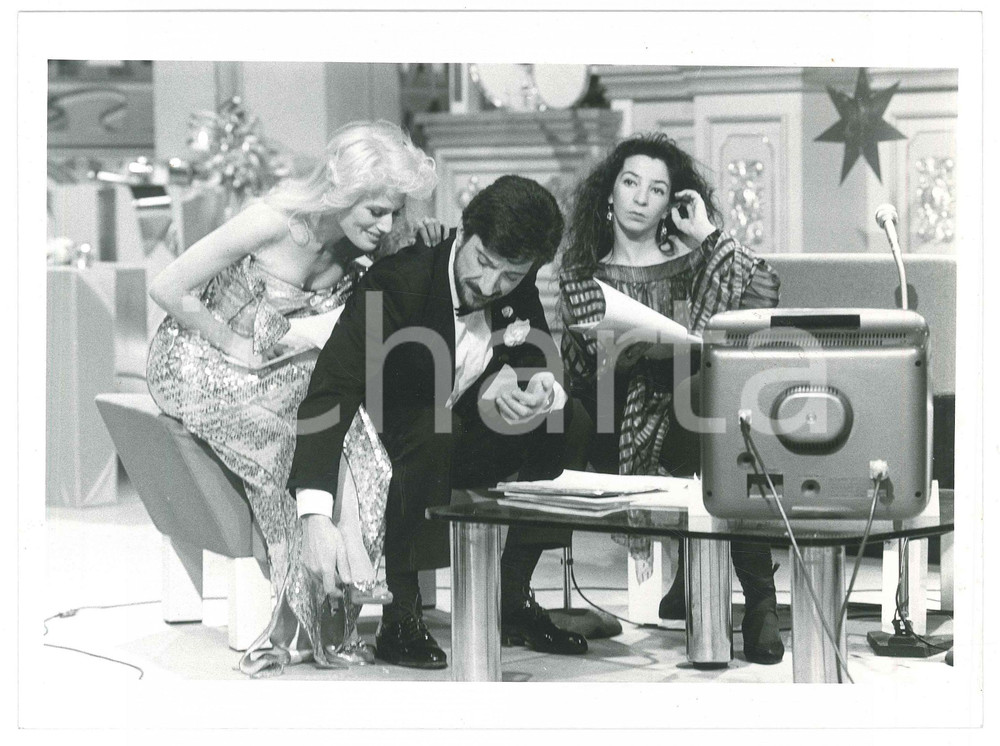 Fotografia d epoca originale 1983 RAI FANTASTICO 4 Gigi PROIETTI Heather PARISI Teresa DE SIO Foto 24x18 2 1