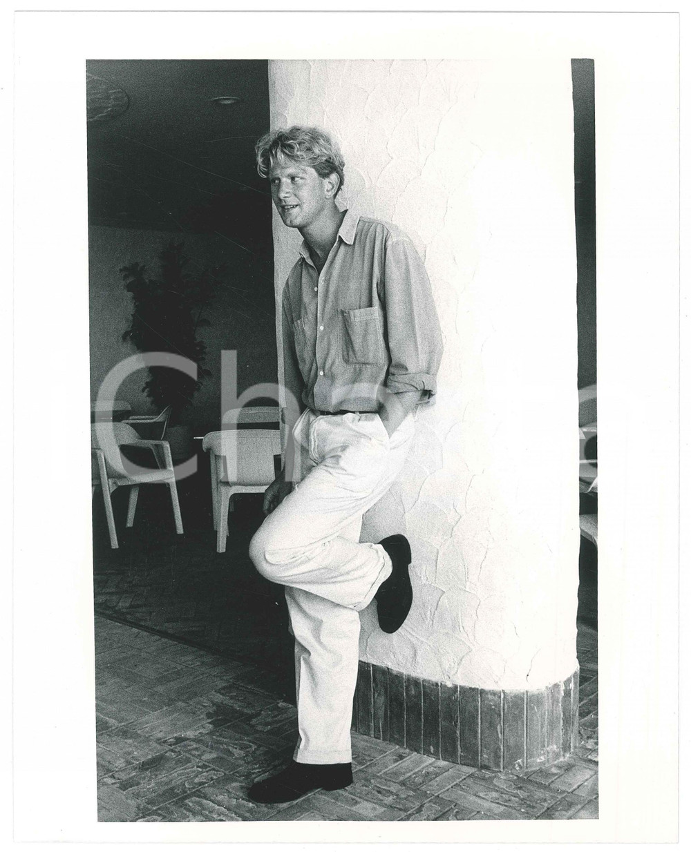 Fotografia d epoca originale 1985 ca CINEMA James WILBY Ritratto dell attore  Foto 20x25 cm 2 1