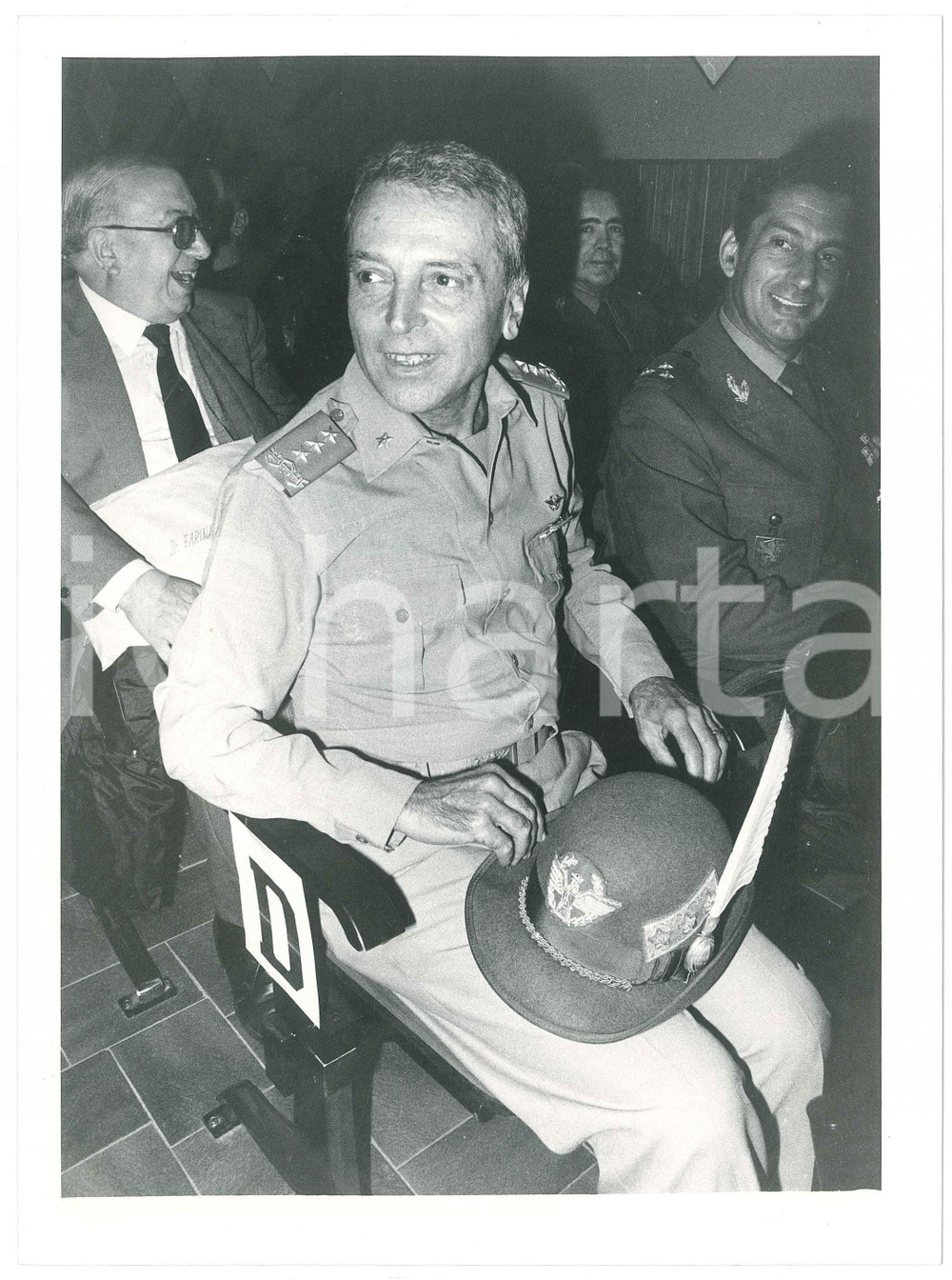 Fotografia d epoca originale 1990 ca ESERCITO ITALIANO Generale Luigi POLI Ritratto  Foto 18x24 cm 3 1