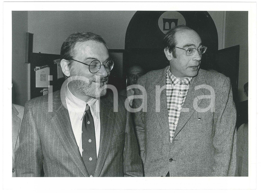 Fotografia d epoca originale 1985 ca MILANO Giornalisti Piero OSTELLINO Giorgio SANTERINI Foto 24x18 cm 1 1