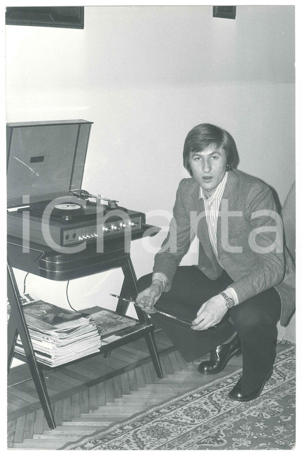 Fotografia d epoca originale 1970 ca TORINO JUVENTUS Gianpietro MARCHETTI con il giradischi  Foto 20x30 cm 1