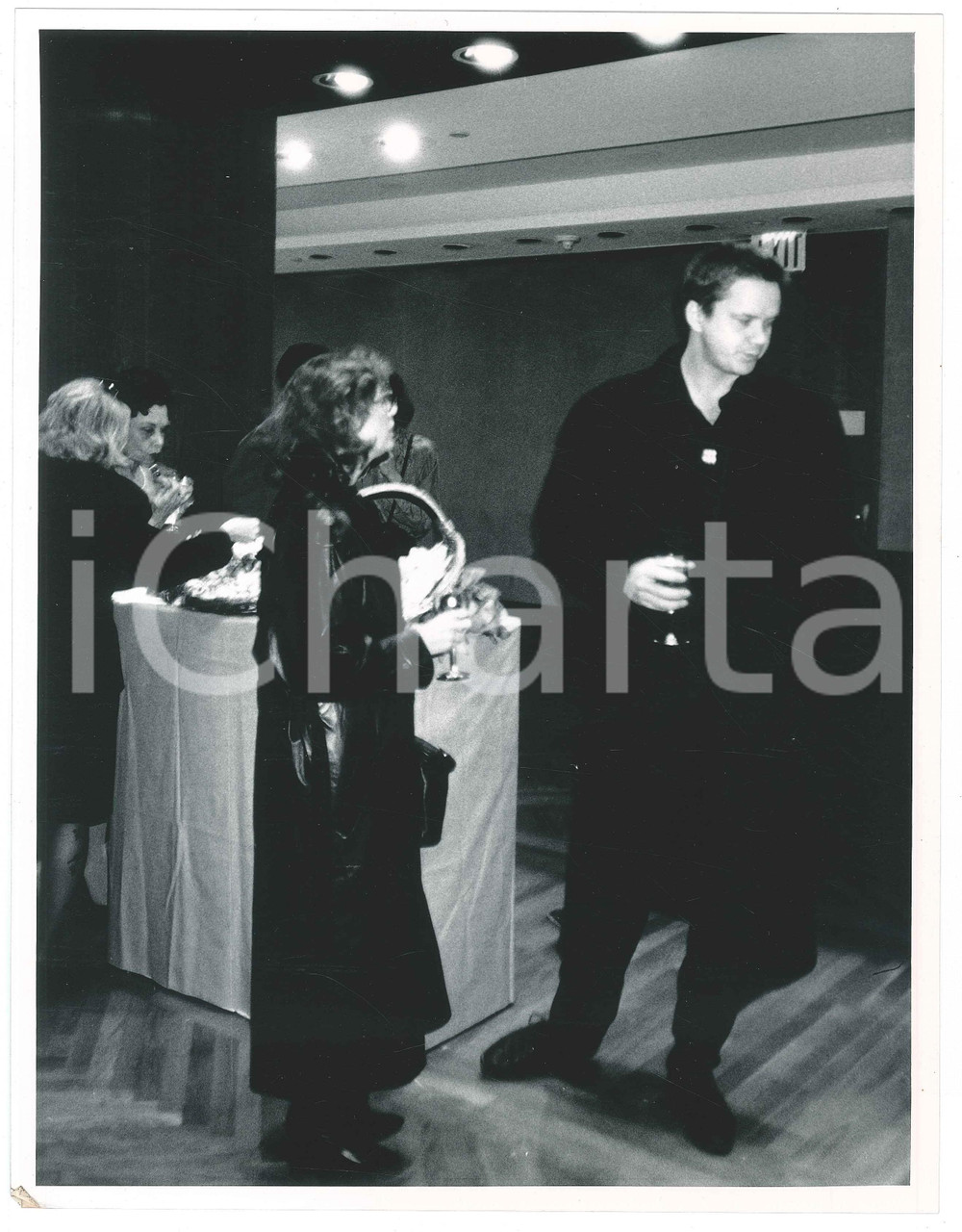 Fotografia d epoca originale 1989 NEW ROK CHRISTIE S Susan SARANDON Tim ROBBINS a un asta pro AIDS 2 1
