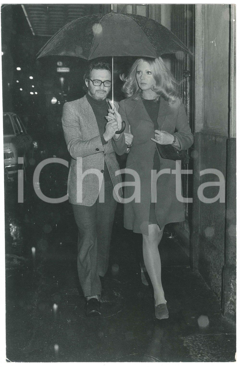 Fotografia d epoca originale 1970 ca ITALIA  COSTUME Sylva KOSCINA con NOSCHESE Foto 20x30 cm 2 1