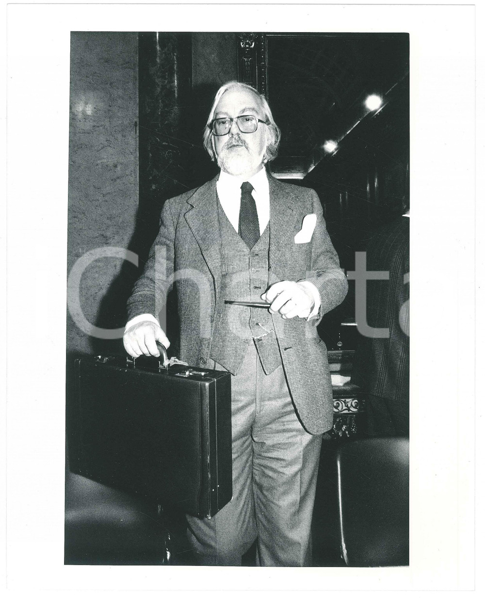 Fotografia d epoca originale 1985 ca MILANO Convegno IL SOLE 24 ORE  Pier Giusto JAEGER  Foto 20x25 cm 2 1