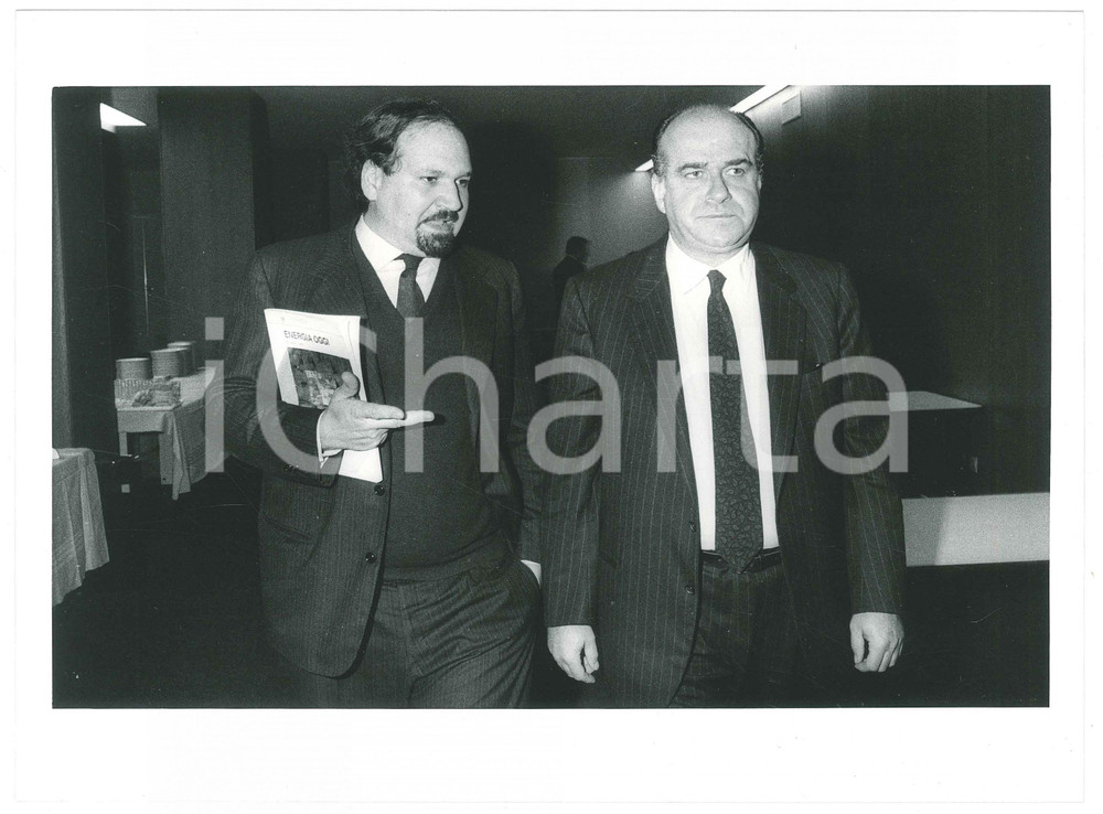 Fotografia d epoca originale 1985 ca ITALIA  POLITICA Daniel KRAUS Valerio ZANONE  Foto 24x18 cm 2 1