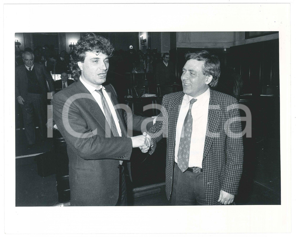 Fotografia d epoca originale 1985 ca MILANO Palazzo Marino  Roberto CAMAGNI Antonio INTIGLIETTA  Foto 1 1