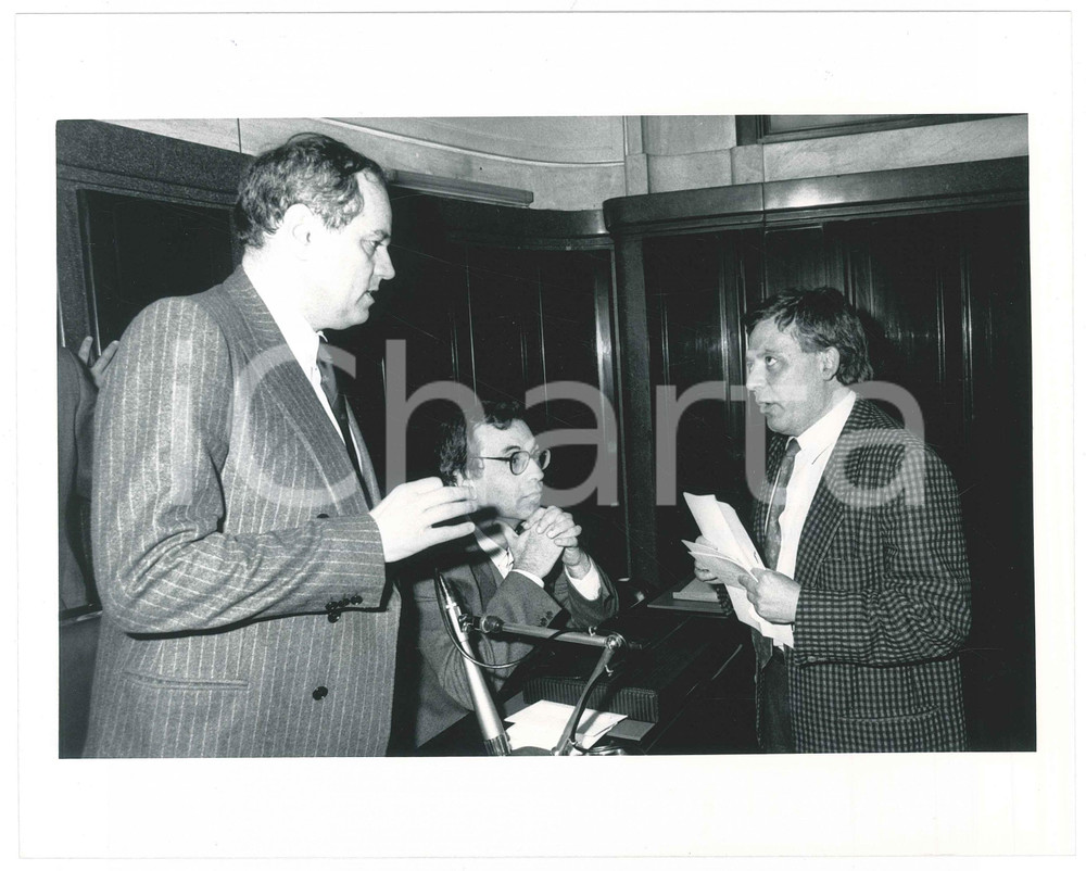 Fotografia d epoca originale 1985 ca MILANO Palazzo Marino  Giuseppe ZOLA Basilio RIZZO Roberto CAMAGNI Foto 1