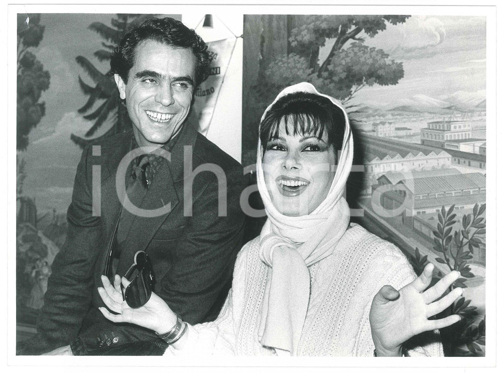 Fotografia d epoca originale 1986 MILANO Terrazza Martini  Edwige FENECH Aldo TERLIZZI Foto 24x18 cm 2 1