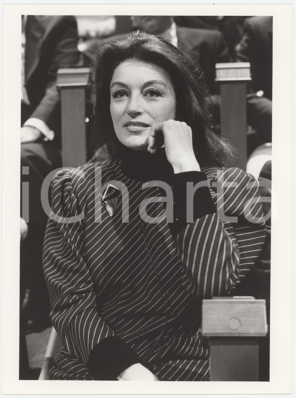 Fotografia d epoca originale 1985 ca CINEMA FRANCE  Anouk AIMÃ‰E Ritratto dell attrice  Foto 18x24 cm 1