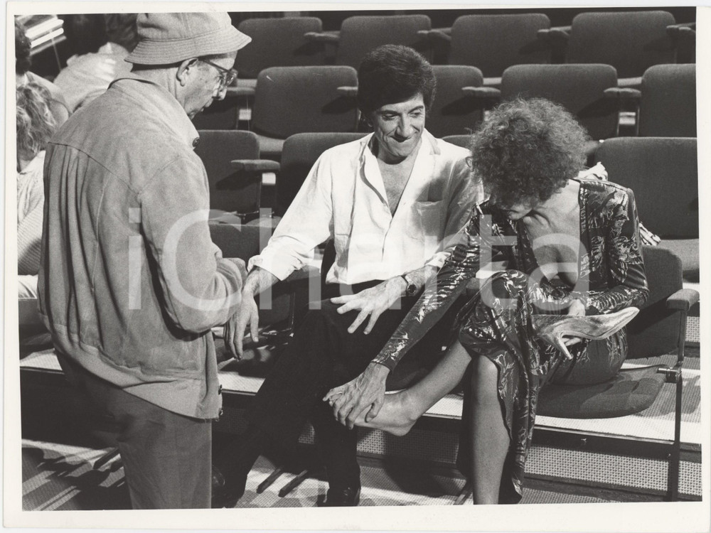 Fotografia d epoca originale 1986 RAI UNO Io a modo mio  Eros MACCHI Gigi PROIETTI Ornella VANONI  Foto 1