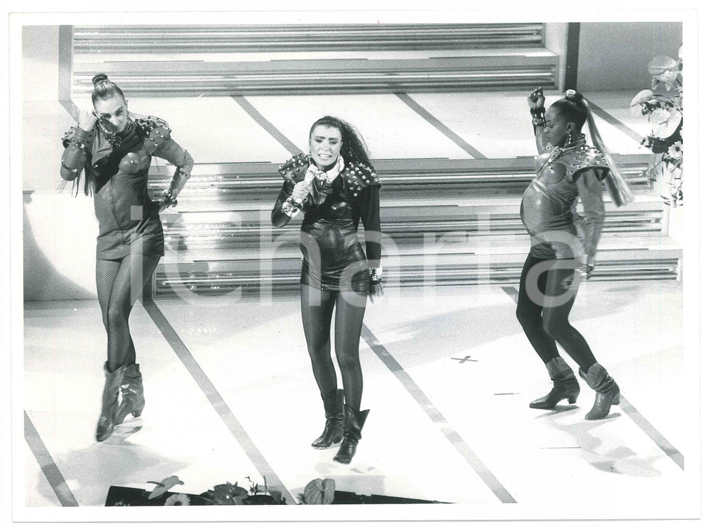 Fotografia d epoca originale 1986 FESTIVAL DI SANREMO Loredana BERTÃˆ con pancione finto  Foto 24x18 cm 1