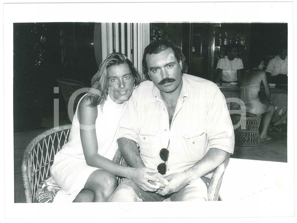 1995 ca CINEMA - Diego ABATANTUONO con la moglie Rita RABASSINI *Foto 24x18 (2)