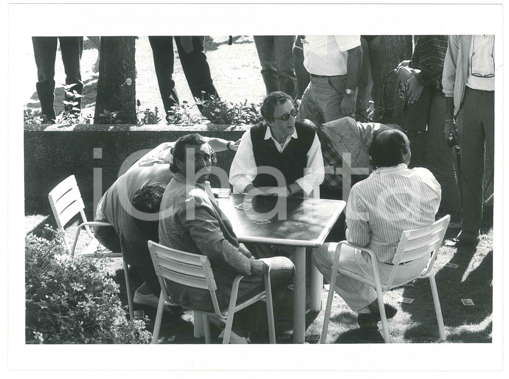 Fotografia d epoca originale 1986 VENEZIA Mostra del Cinema  Diego ABATANTUONO Carlo DELLE PIANE Foto 24x18 1