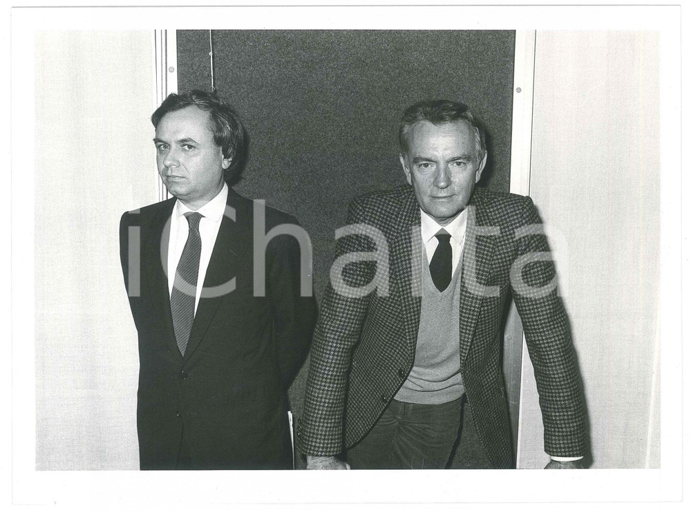 Fotografia d epoca originale 1980 ca CANALE 5 Alberto SCANDOLARA Matteo SPINOLA  Foto 24x18 cm 1