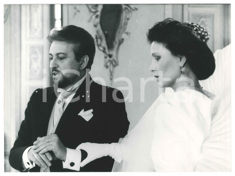 Materiale cinematografico d’epoca 1983 CINEMA  SOGNO DI UNA NOTTE D ESTATE Alberto LIONELLO Erika BLANC  Foto 1