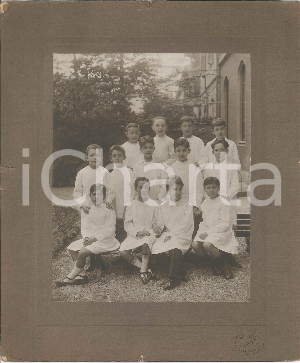 Fotografia d epoca originale 1922 MILANO Istituto Vittoria Colonna Classe elementare maschile  Foto GEROSA 1