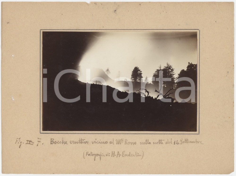 Fotografia d epoca originale 1910 ca Eruzione ETNA  Bocche vicino al MONTE ROSSO  Foto H. A. ENDERLIN RARA 1
