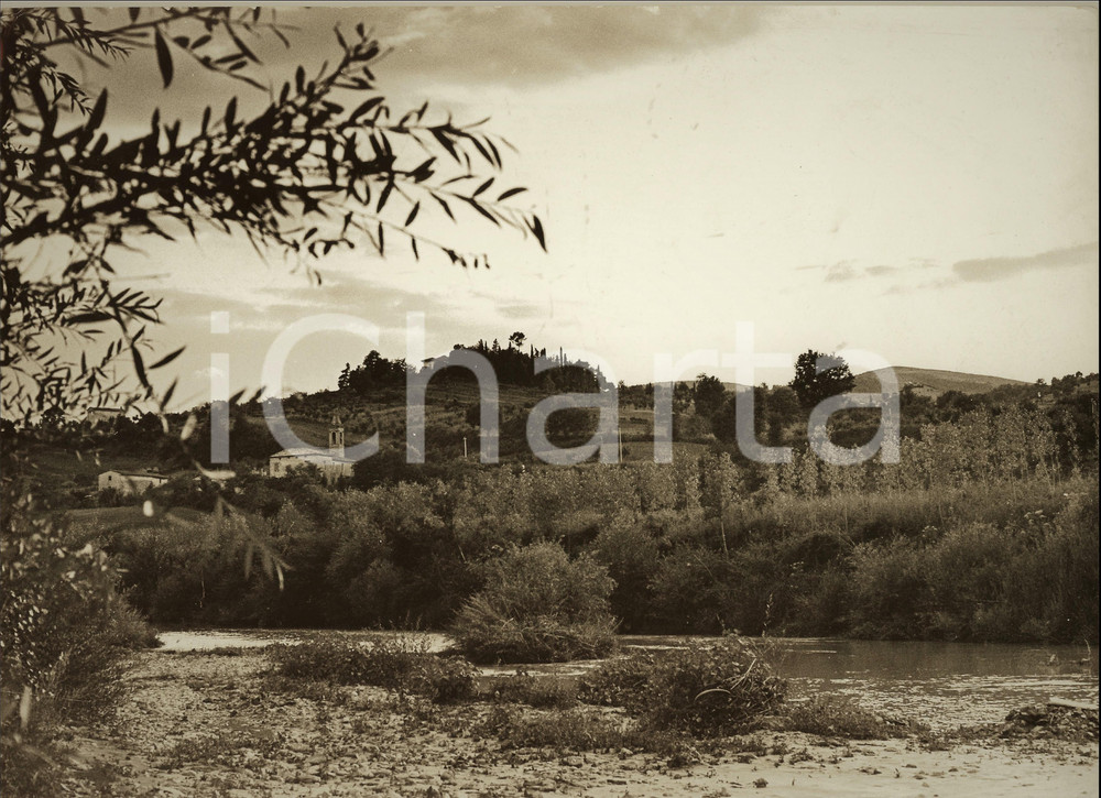 Fotografia d epoca originale 1975 ca CITTA  DI CASTELLO Le colline e il fiume TEVERE Scorcio  Foto 30x21 cm 1