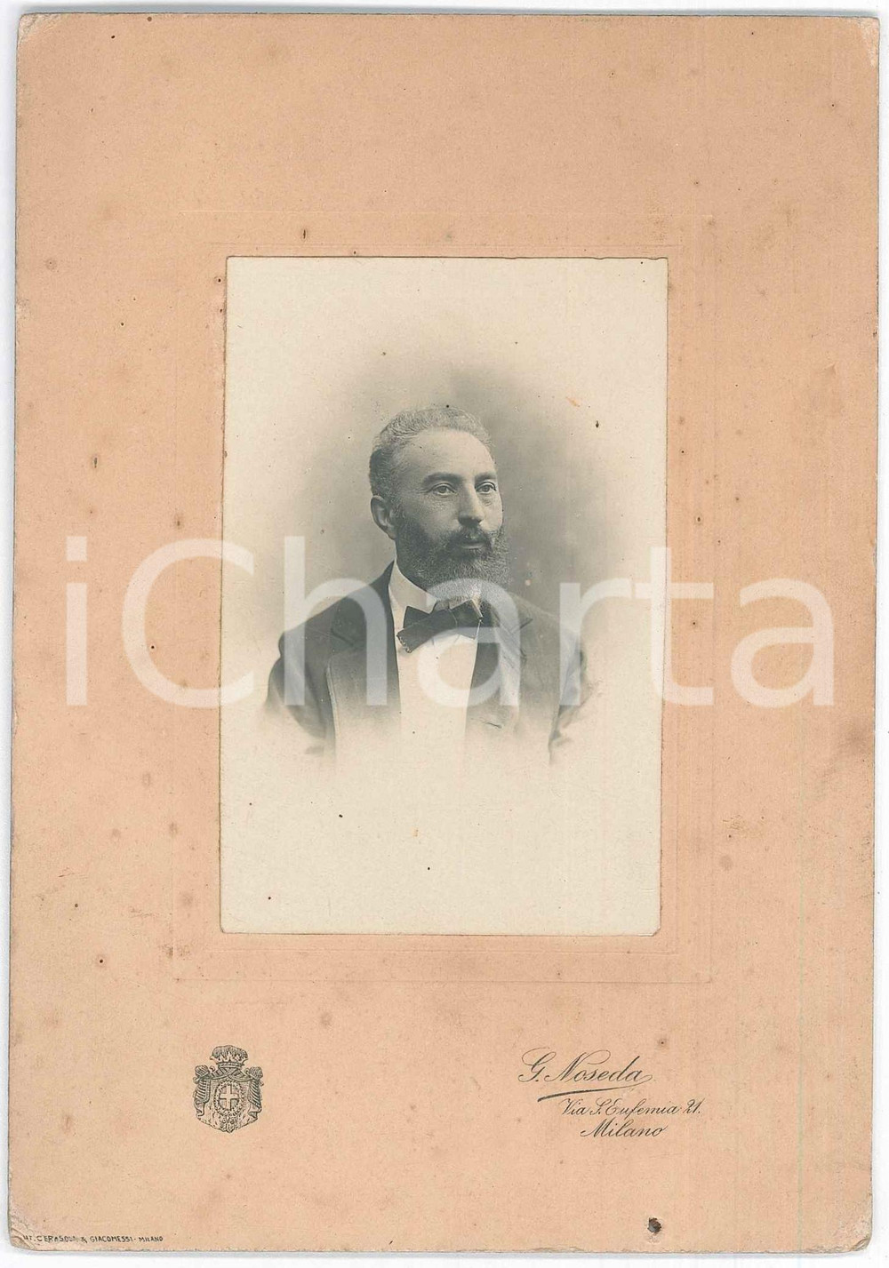 Fotografia d epoca originale 1910 ca MILANO Ritratto di uomo con papillon  Foto G. NOSEDA 12x17 cm 1