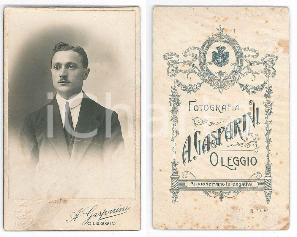 Fotografia d epoca originale 1905 ca OLEGGIO NO Ritratto di giovane uomo  Foto A. GASPARINI CDV 1