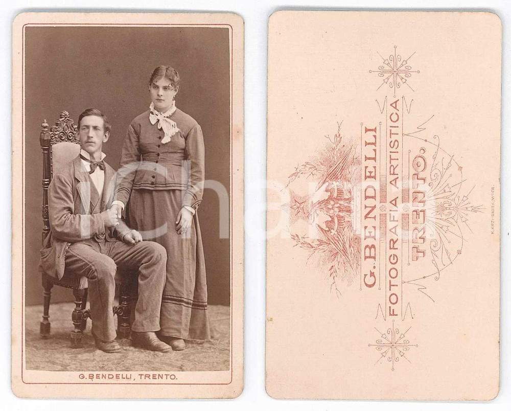 1890 ca TRENTO Coppia di sposi per mano - Ritratto *Foto Germano BENDELLI CDV