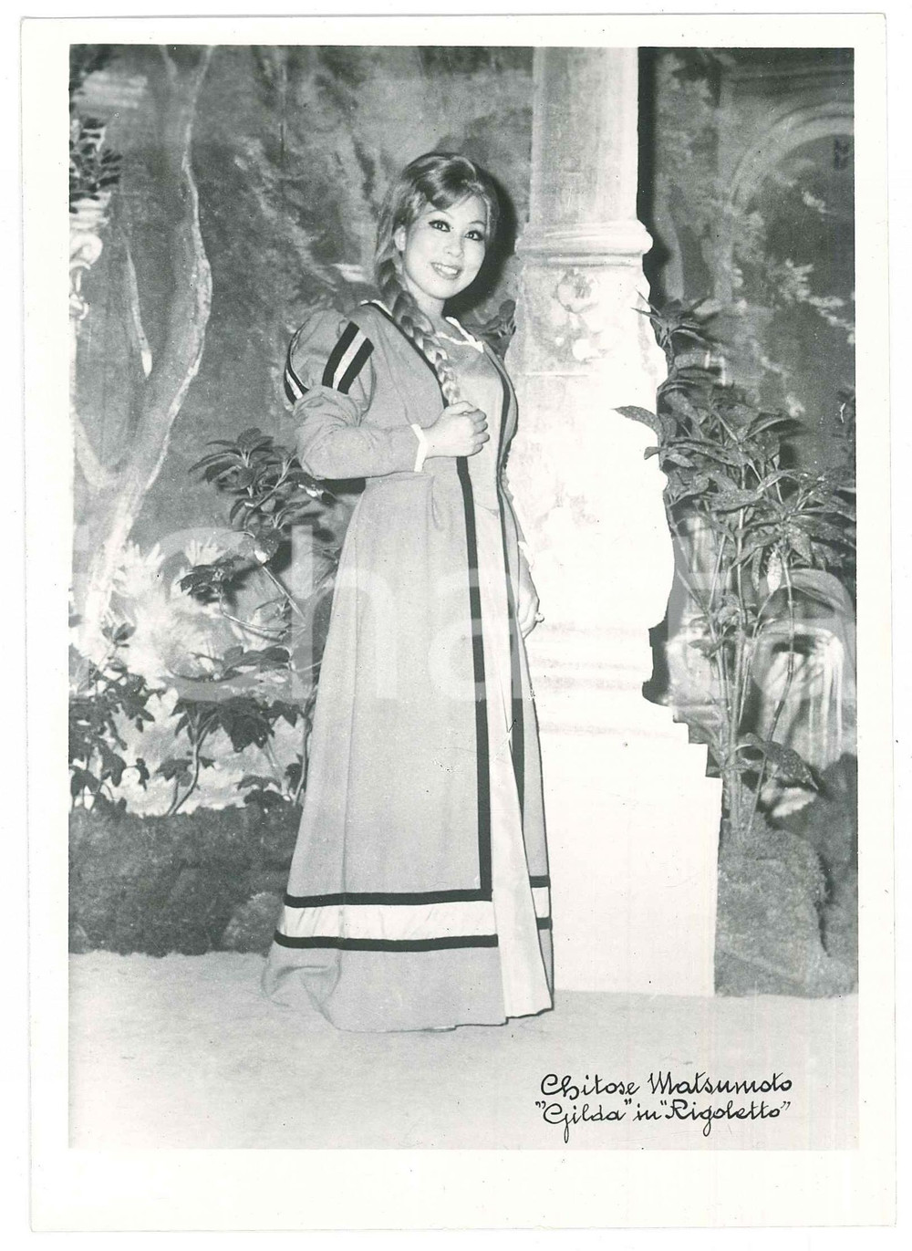 Fotografia d epoca originale 1965 ca ROMA Teatro dell Opera  Soprano Chitose MATSUMOTO in Rigoletto 2 1