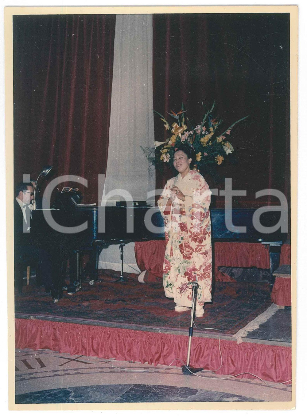 1975 ca SALSOMAGGIORE TERME Teatro - Soprano Chitose MATSUMOTO *Foto 13x18 (2)