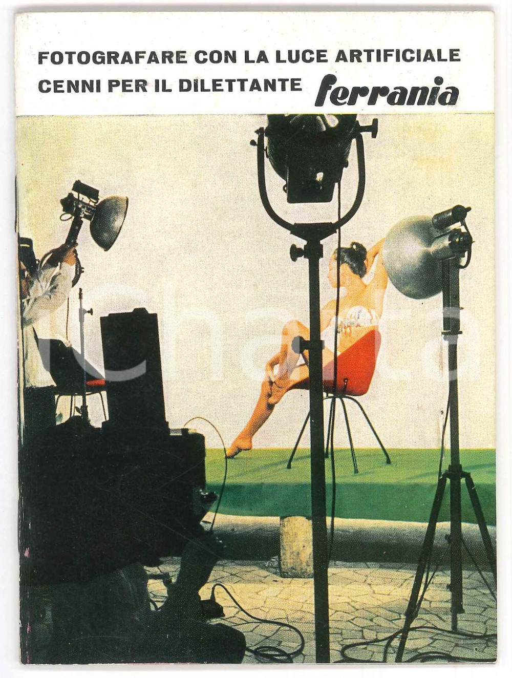 Libro, pubblicazione d epoca 1960 Manuale FERRANIA  Fotografare con la luce artificiale  ILLUSTRATO 1