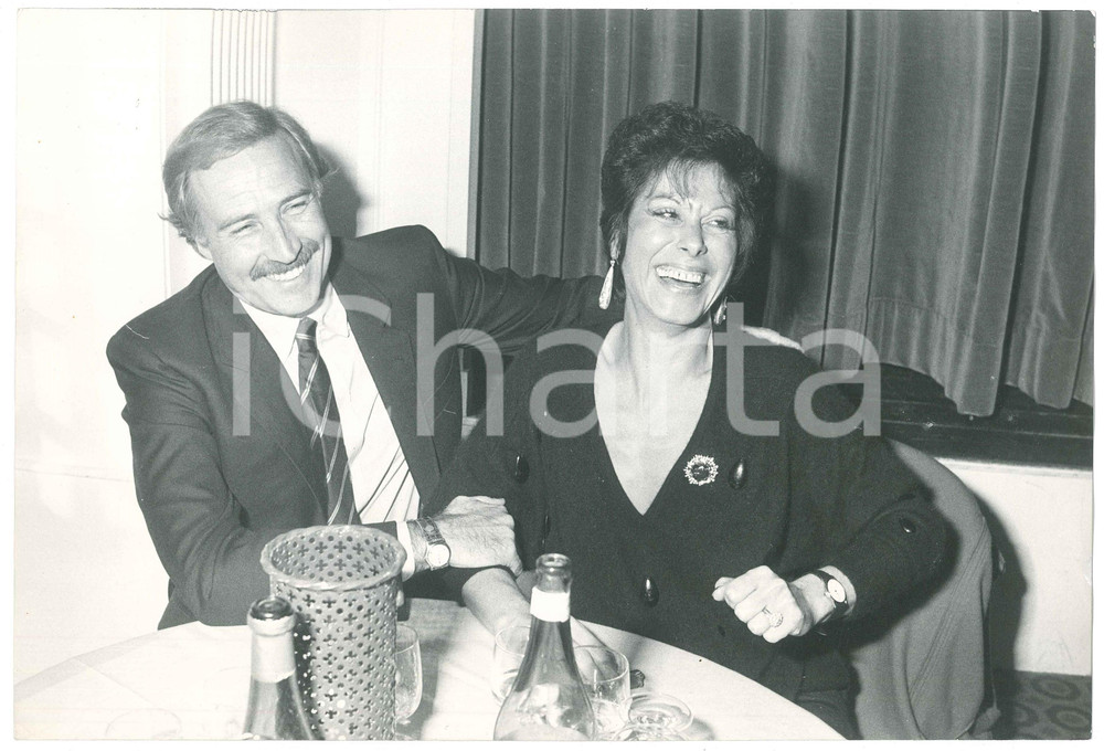 Fotografia d epoca originale 1975 ca COSTUME ITALIA Maurizio MERLI e MISCIA  Foto 30x20 cm 1