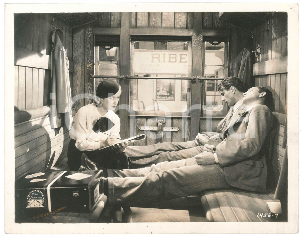 Fotografia d epoca originale 1933 Film Design for Living  Miriam HOPKINS  Train scene Photo 26x20 cm 1