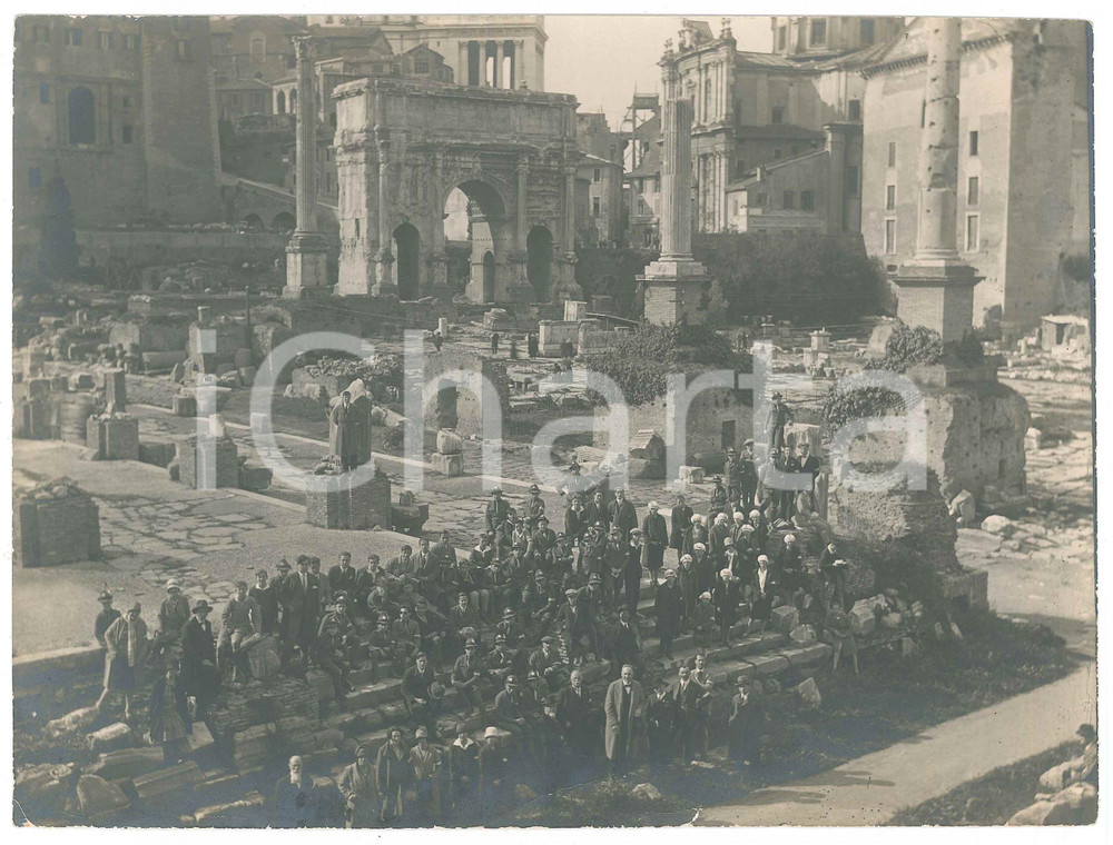 Fotografia d epoca originale 1927 ROMA Fori Imperiali  Escursionisti patrioti friulani Foto 23x17 cm 1