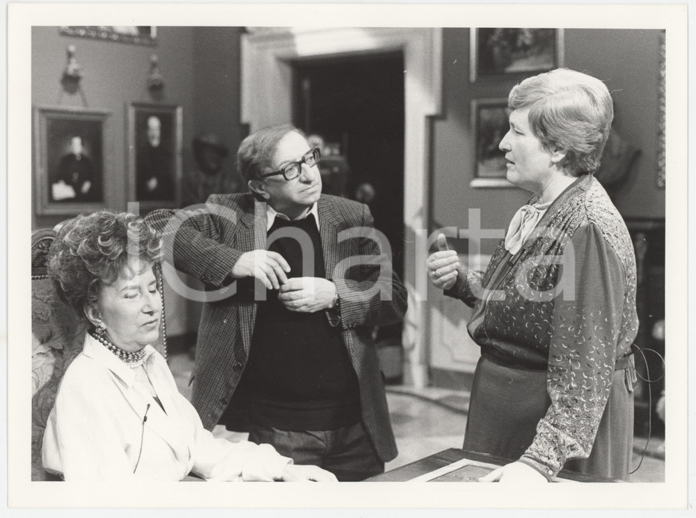 Fotografia d epoca originale 1985 RAI Serata Manzoni  Beniamino PLACIDO Tina ANSELMI Camilla CEDERNA 1