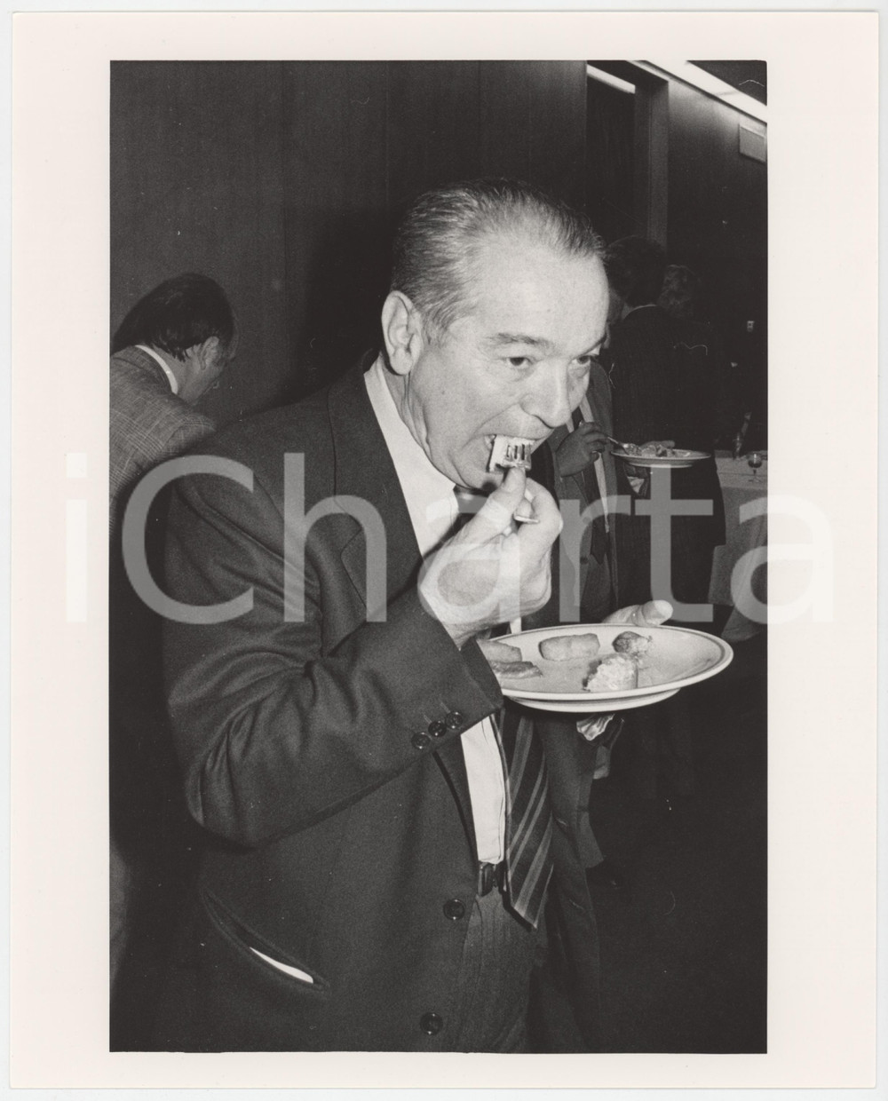 Fotografia d epoca originale 1985 ca POLITICA PCI  Eugenio PEGGIO a un evento  Ritratto Foto 3 1