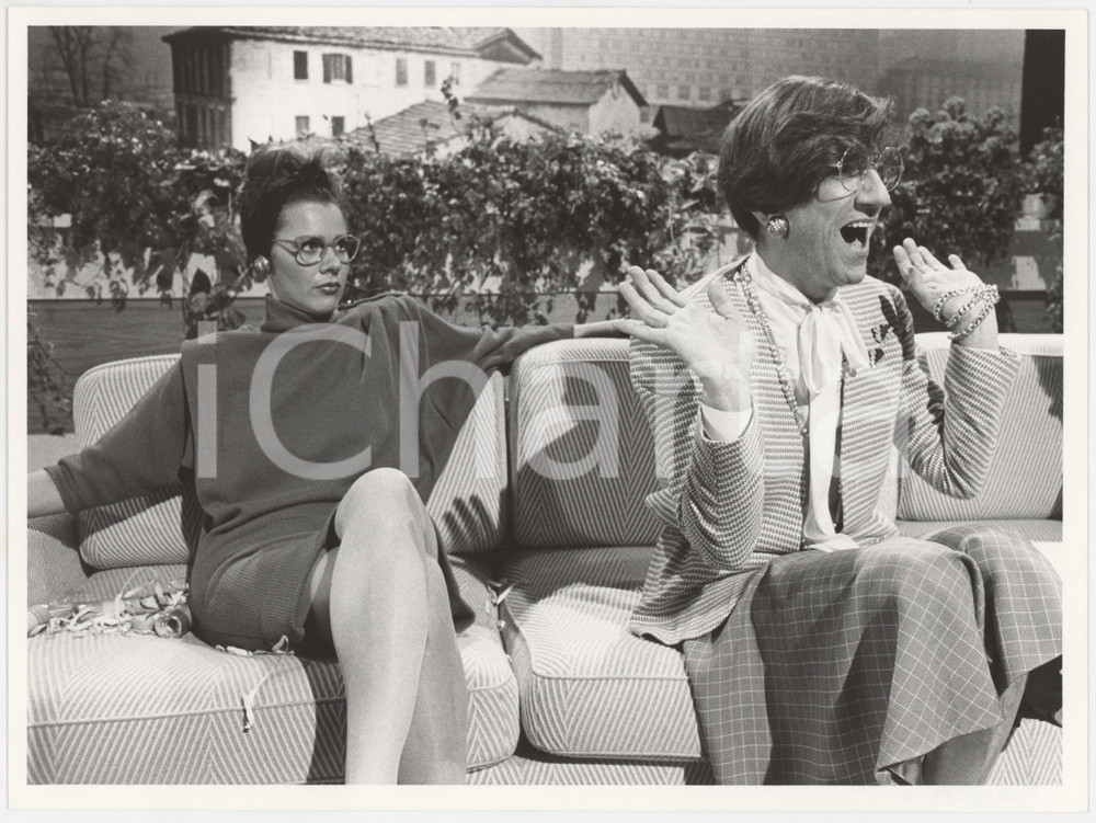 Fotografia d epoca originale 1986 RAI UNO Io a modo mio  Gigi PROIETTI sketch vecchia signora 1 Foto 1