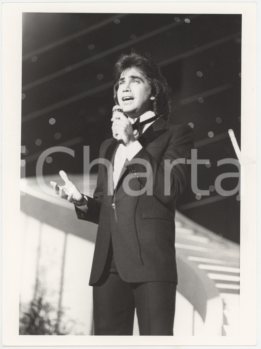 Fotografia d epoca originale 1984 FESTIVAL DI SANREMO José Luis Rodriguez EL PUMA  Foto 18x24 cm 1