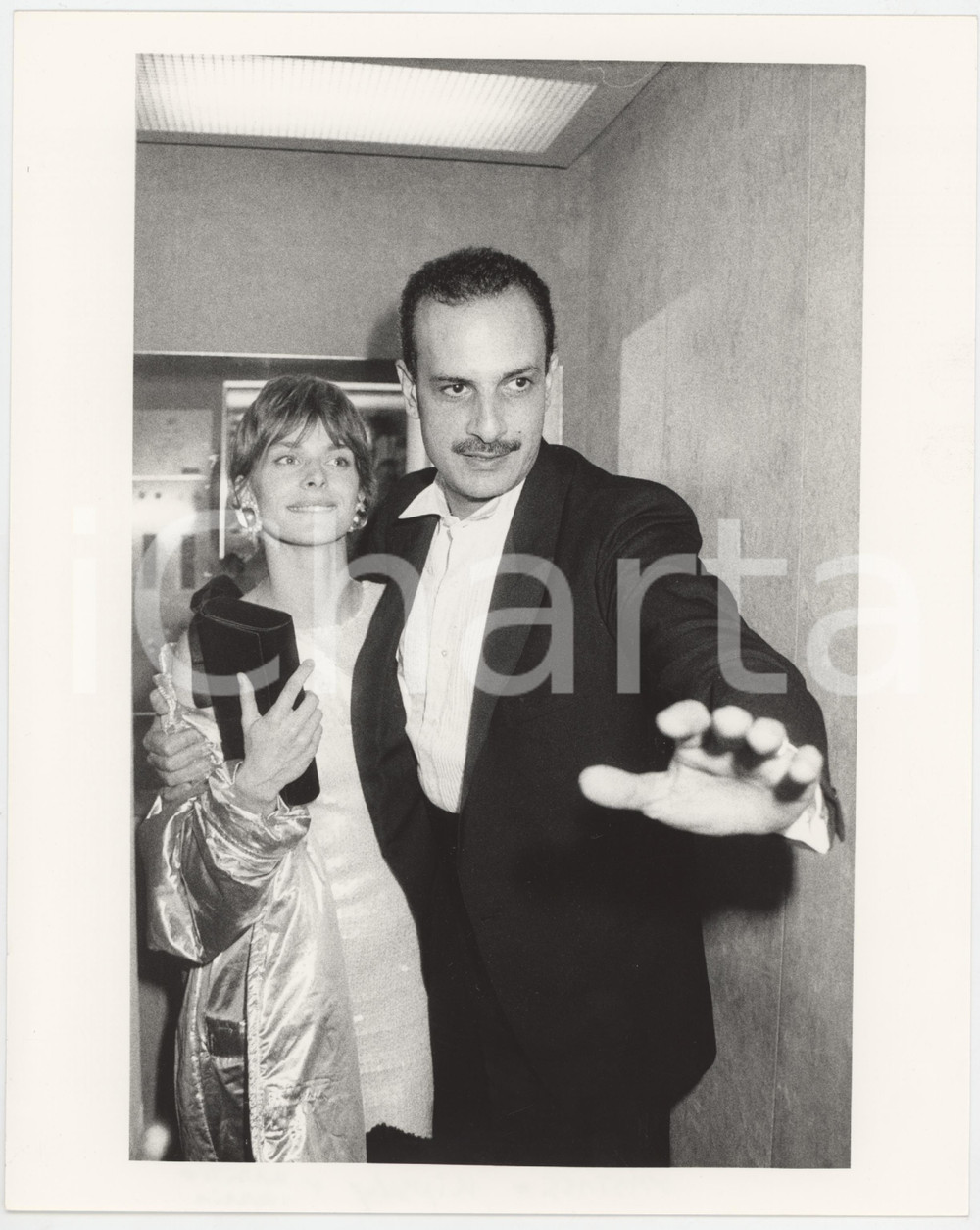 Fotografia d epoca originale 1985 ca VENEZIA ? Arrivo di Nastassja KINSKY e Ibrahim MOUSSA  Foto 2 1