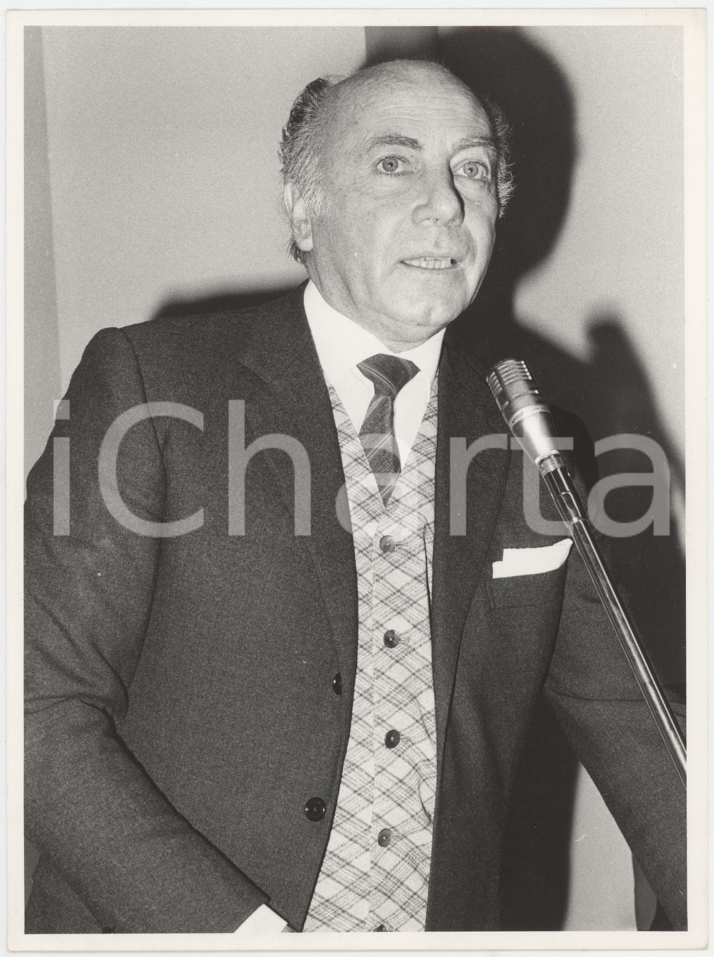 Fotografia d epoca originale 1985 ca MILANO BORSA  ASSBB  Giuseppe VIGORELLI presidente  Ritratto Foto 1